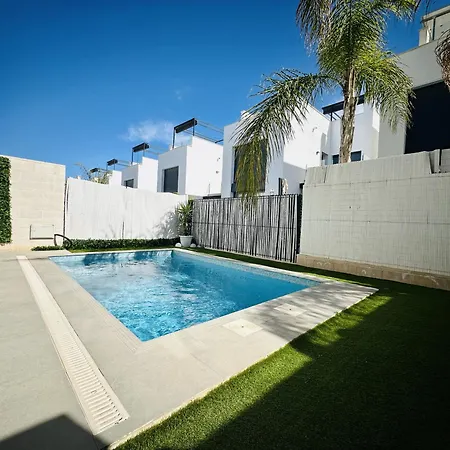 Zina Villa *